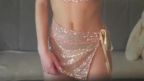 Polly online show from 1, 4, 2026