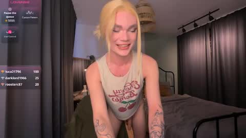 Snapshot of my_muse chatting on 26, 3, 2026 Sandra Muse online show from 26, 3, 2026