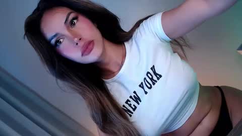Snapshot of my_other_half chatting on 23, 4, 2026 Serena online show from 23, 4, 2026