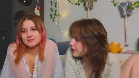 Snapshot of my_parisss chatting on 27, 12, 2024 PARIS online show from 27, 12, 2024