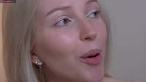 Snapshot of my_stella chatting on 9, 2, 2025 STELLA Im here today online show from 9, 2, 2025