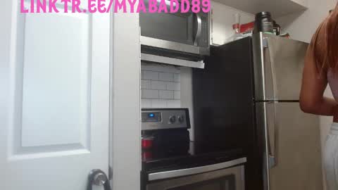 Snapshot of myabadd chatting on 23, 1, 2025 BaddMFUCKER online show from 23, 1, 2025