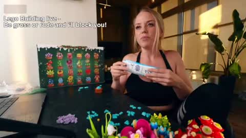 Snapshot of mycookiejar chatting on 19, 12, 2025 MyCookieJar online show from 19, 12, 2025