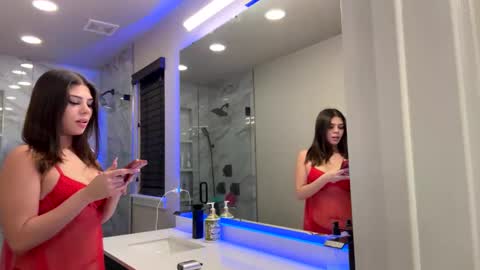 mycreamydreams online show from 5, 2, 2025