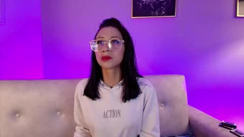 Milly Cute online show from 18, 1, 2026