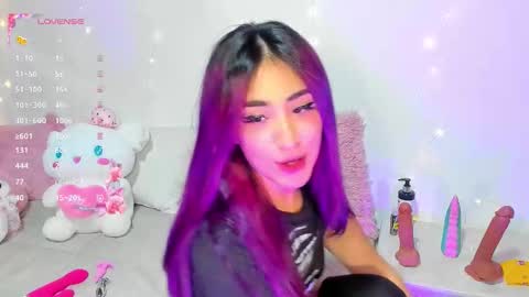 Snapshot of myeong_ chatting on 11, 10, 2025    online show from 11, 10, 2025