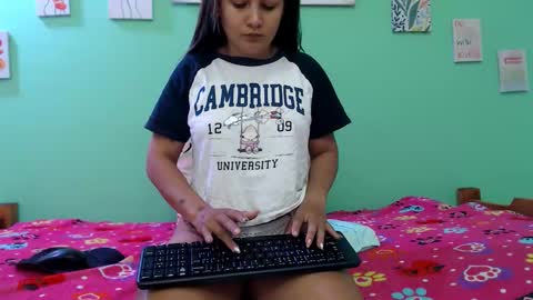 Snapshot of myguardian20angel chatting on 27, 10, 2025 Angel Cute online show from 27, 10, 2025