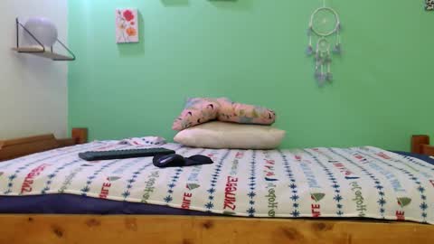 Snapshot of myguardian20angel chatting on 19, 12, 2025 Angel Cute online show from 19, 12, 2025