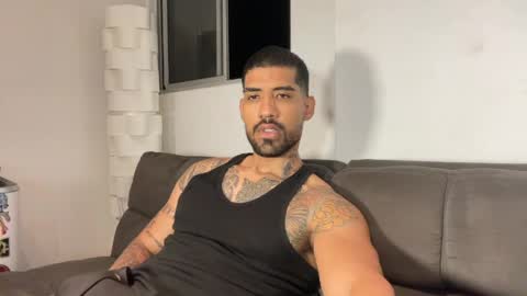 Myke esthetic online show from 11, 5, 2026