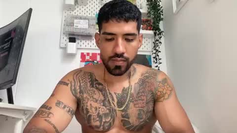 Myke esthetic online show from 15, 6, 2026