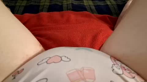 Snapshot of mykittyneedsuu chatting on 15, 7, 2026 Kitty online show from 15, 7, 2026