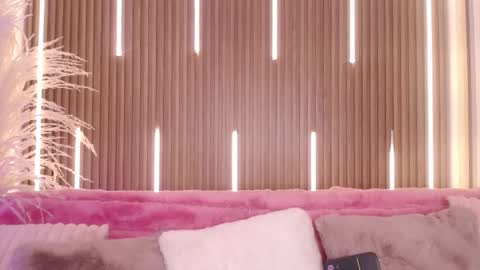 Snapshot of myladreams_ chatting on 30, 9, 2025 Myla  online show from 30, 9, 2025