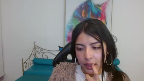 Snapshot of mylu_11 chatting on 10, 11, 2025 Milu 3 online show from 10, 11, 2025