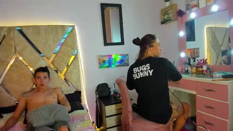 Snapshot of myluandjackhot chatting on 22, 10, 2025 Myluandjack online show from 22, 10, 2025