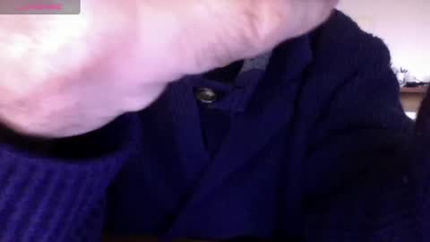 Bi sexy guy lovense hush is on private is open or password show tip if you like. online show from 19, 1, 2025