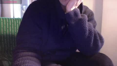 Bi sexy guy lovense hush is on private is open or password show tip if you like. online show from 9, 2, 2025