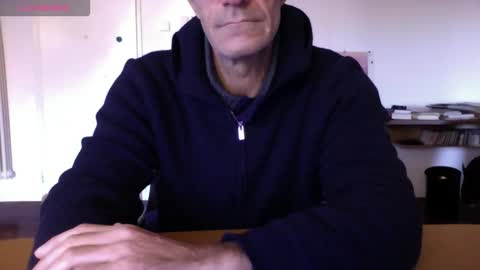 Bi sexy guy lovense hush is on private is open or password show tip if you like. online show from 7, 1, 2026