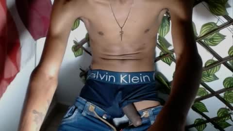 Snapshot of mynegrito001 chatting on 11, 4, 2026 my negrito online show from 11, 4, 2026