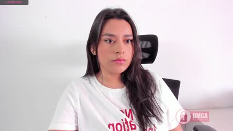 Bella online show from 30, 1, 2025