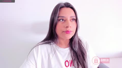 Bella online show from 30, 1, 2025