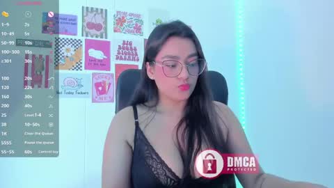 Snapshot of mypretty_isabella chatting on 4, 6, 2026 Bella online show from 4, 6, 2026