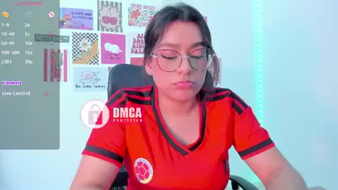 Snapshot of mypretty_isabella chatting on 18, 6, 2026 Bella online show from 18, 6, 2026