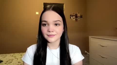Snapshot of myrnabrantner chatting on 16, 7, 2026 Mikel online show from 16, 7, 2026