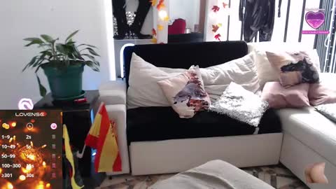 Snapshot of myrnasexxx chatting on 9, 2, 2025 Myrna Sessions online show from 9, 2, 2025