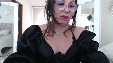 Myrna Sessions online show from 14, 5, 2026