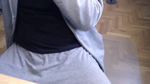 Snapshot of mysecr3tsins chatting on 31, 3, 2026 Ben online show from 31, 3, 2026