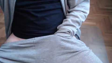 Snapshot of mysecr3tsins chatting on 1, 4, 2026 Ben online show from 1, 4, 2026