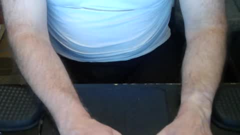 Just hanging out - No pressure online show from 25, 6, 2026