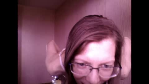 Snapshot of mysterious_blondy chatting on 9, 4, 2026 mysterious_blondy online show from 9, 4, 2026