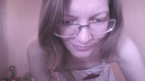Snapshot of mysterious_blondy chatting on 26, 5, 2026 mysterious_blondy online show from 26, 5, 2026