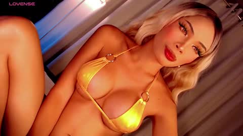Snapshot of mysterious_olivia chatting on 10, 3, 2025 Olivia online show from 10, 3, 2025