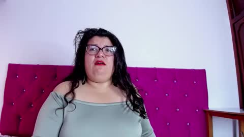 Snapshot of mystery_psique chatting on 3, 10, 2025 mystery_psique online show from 3, 10, 2025