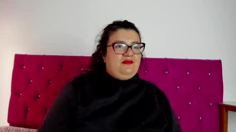 Snapshot of mystery_psique chatting on 4, 10, 2025 mystery_psique online show from 4, 10, 2025