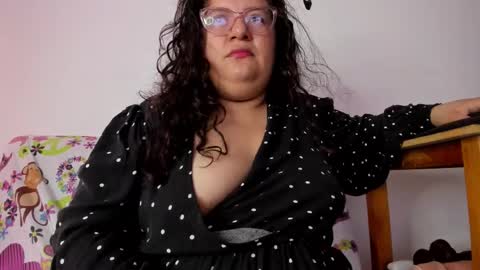 Snapshot of mystery_psique chatting on 10, 11, 2025 mystery_psique online show from 10, 11, 2025