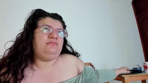 Snapshot of mystery_psique chatting on 16, 11, 2025 mystery_psique online show from 16, 11, 2025