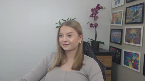 Erica online show from 12, 2, 2026