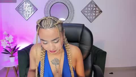 mystic_nova_ online show from 26, 5, 2026