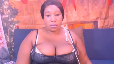 Snapshot of mysticebony18 chatting on 14, 12, 2024 mysticebony18 online show from 14, 12, 2024