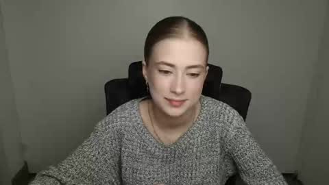 Emelie online show from 22, 9, 2025