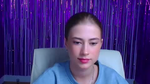 Emelie online show from 27, 9, 2025