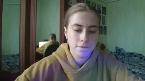 Emelie online show from 3, 10, 2025