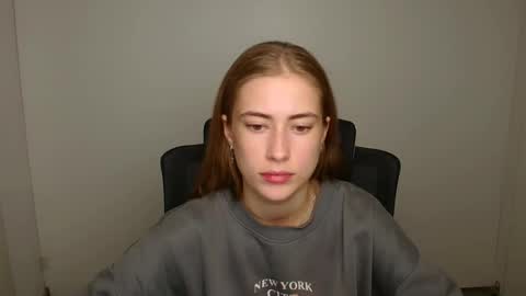 Emelie online show from 21, 10, 2025