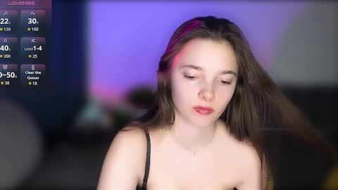 Snapshot of mysticrose_ chatting on 29, 3, 2026 Leya online show from 29, 3, 2026