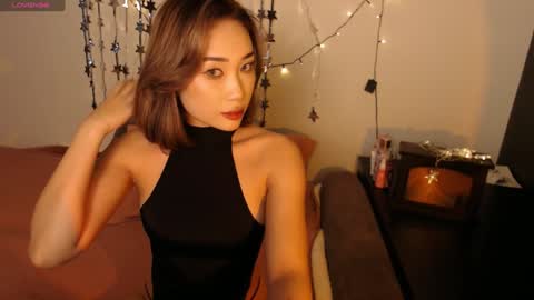 Snapshot of mysticsirenn chatting on 4, 12, 2024 mysticsirenn online show from 4, 12, 2024