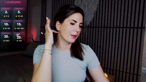 Snapshot of mystique_girl_ chatting on 8, 7, 2026 Angeline online show from 8, 7, 2026