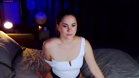 Snapshot of mystique_girl_ chatting on 29, 7, 2026 Angeline online show from 29, 7, 2026